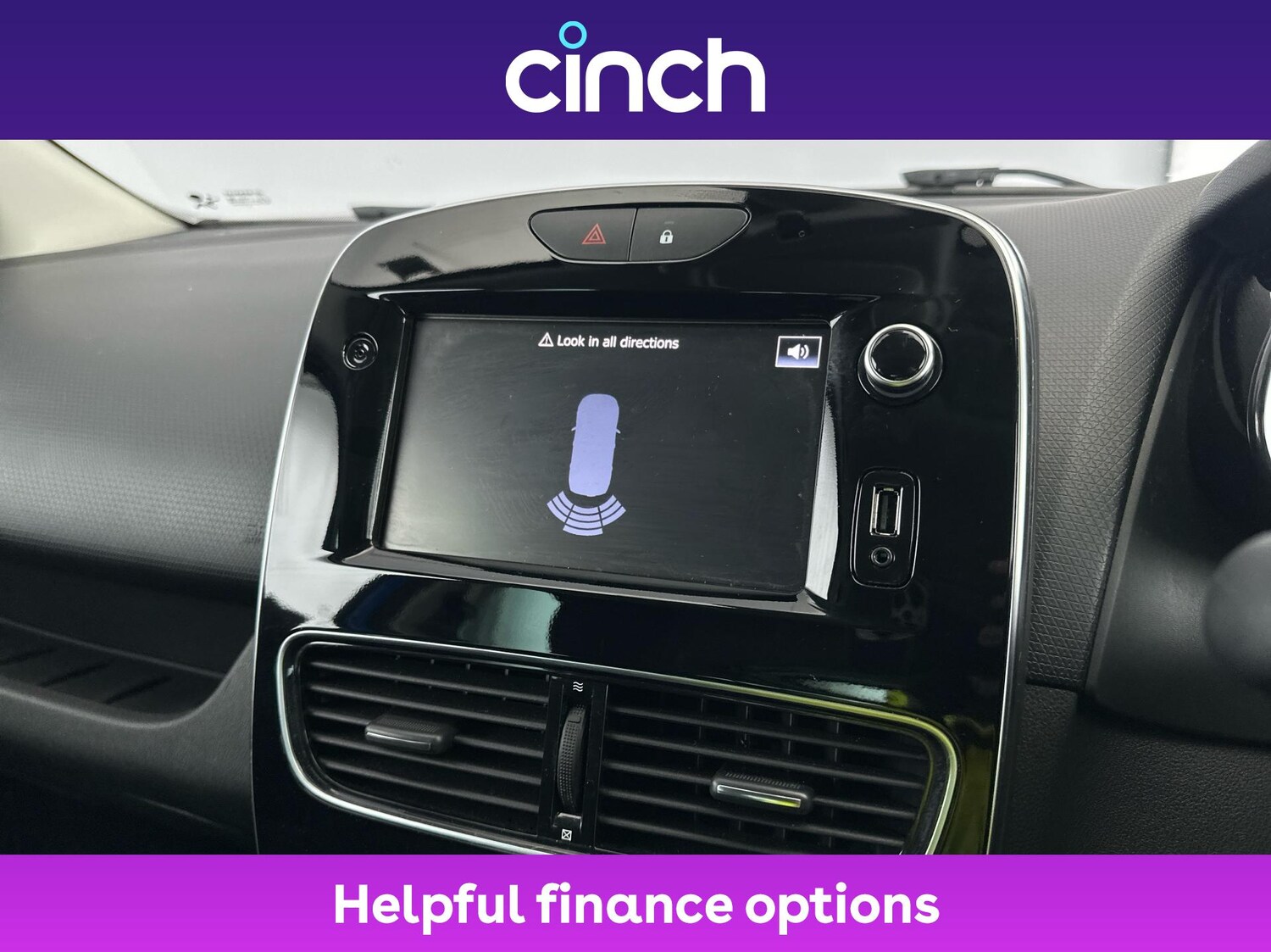 Used Renault Clio 2019 for sale - 76884336: Photo 35