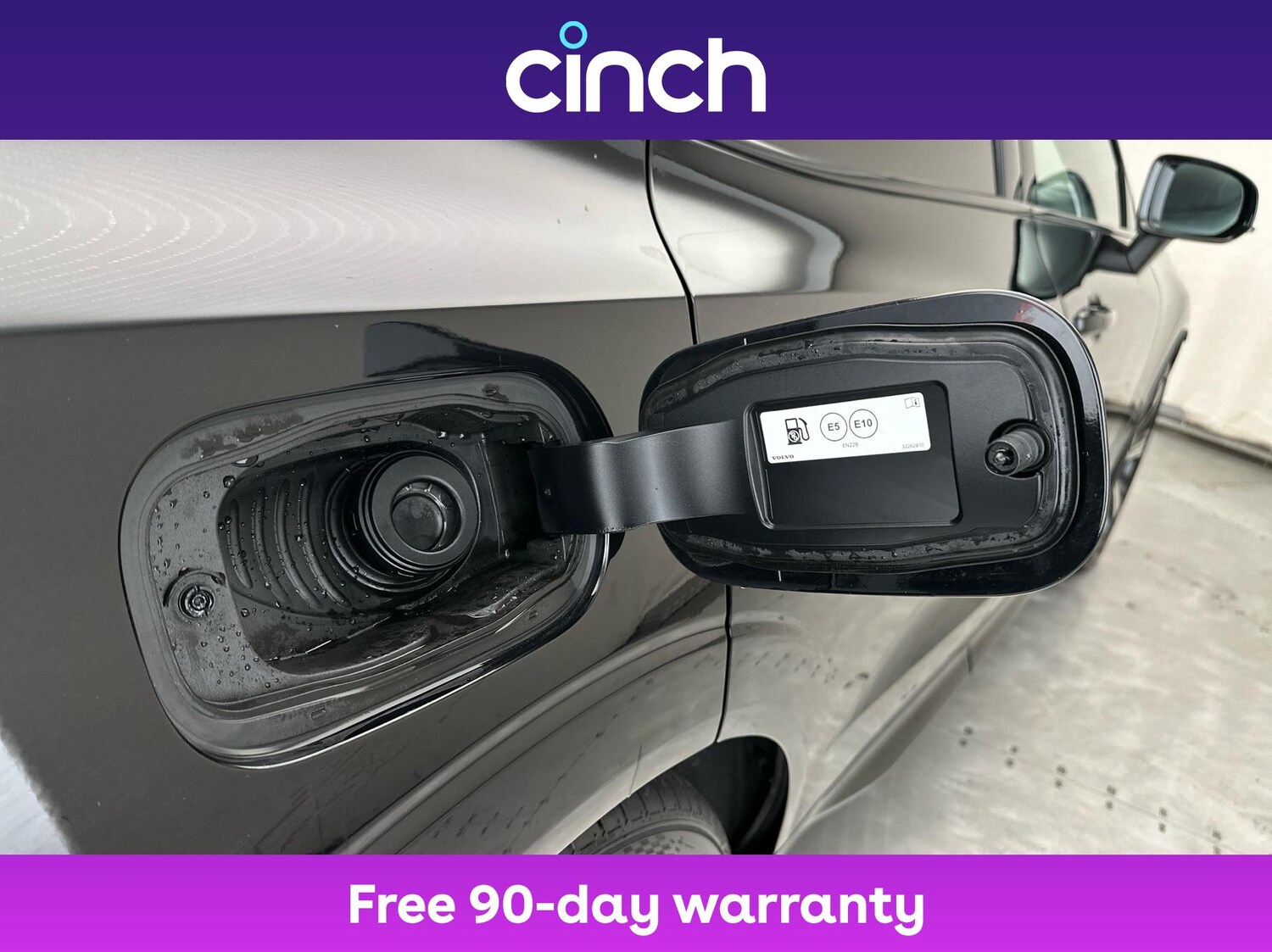 Used Volvo XC60 2022 for sale - 76836584: Photo 29