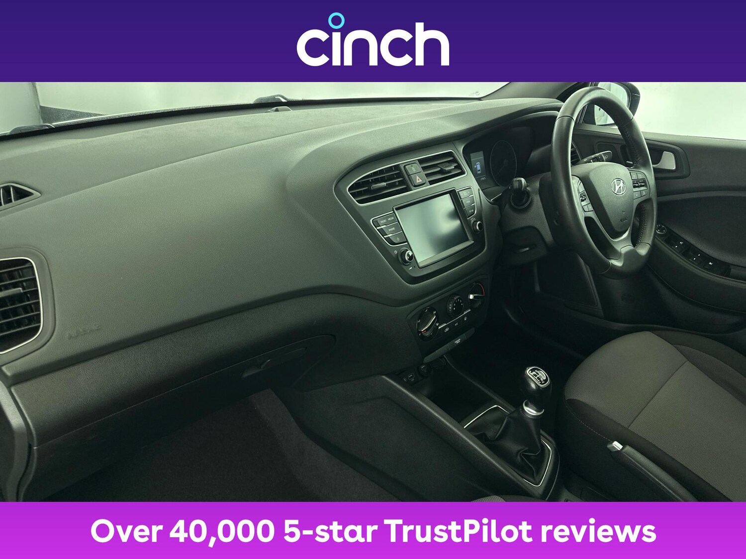 Used Hyundai i20 2018 for sale - 77014082: Photo 14