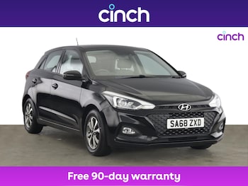 Used Hyundai i20 2018 for sale - 77014082: Photo