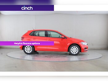 Used Volkswagen Polo 2018 for sale - 76246025: Photo 2