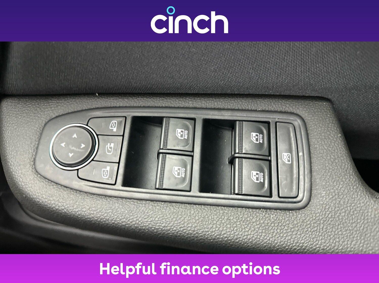 Used Renault Clio 2023 for sale - 76717536: Photo 40