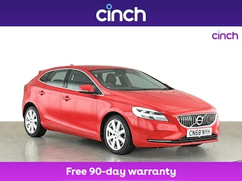 Used Volvo V40 2018 for sale - 76842249: Photo
