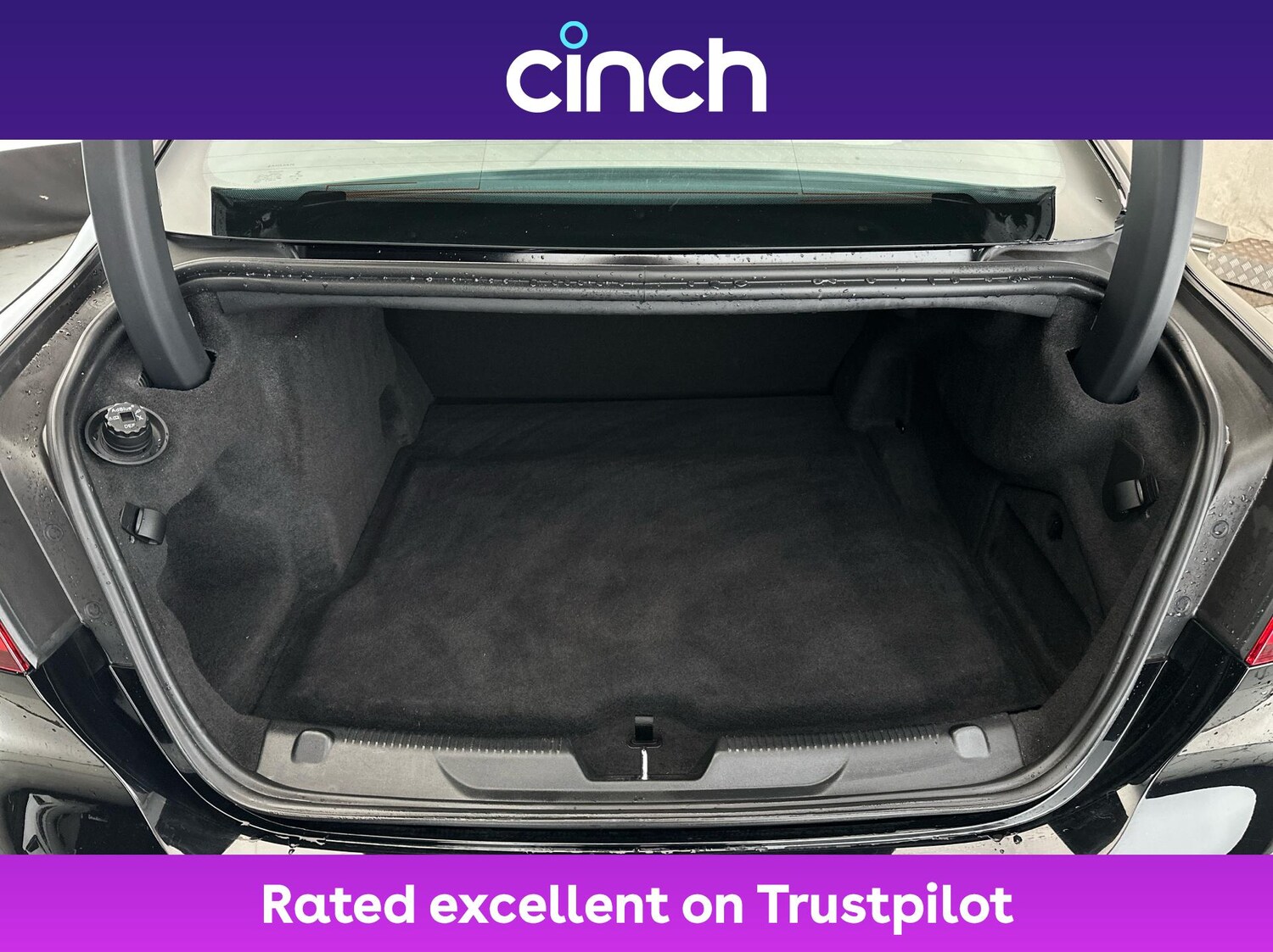 Used Jaguar XE 2019 for sale - 76351237: Photo 21