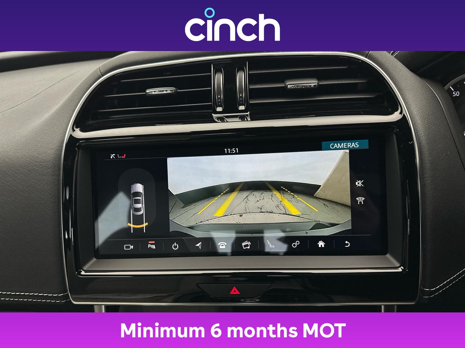 Used Jaguar XE 2019 for sale - 76351237: Photo 32