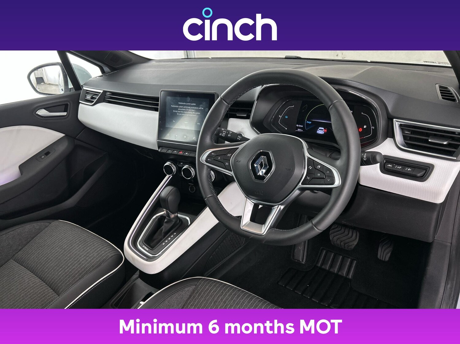 Used Renault Clio 2021 for sale - 76875216: Photo 12