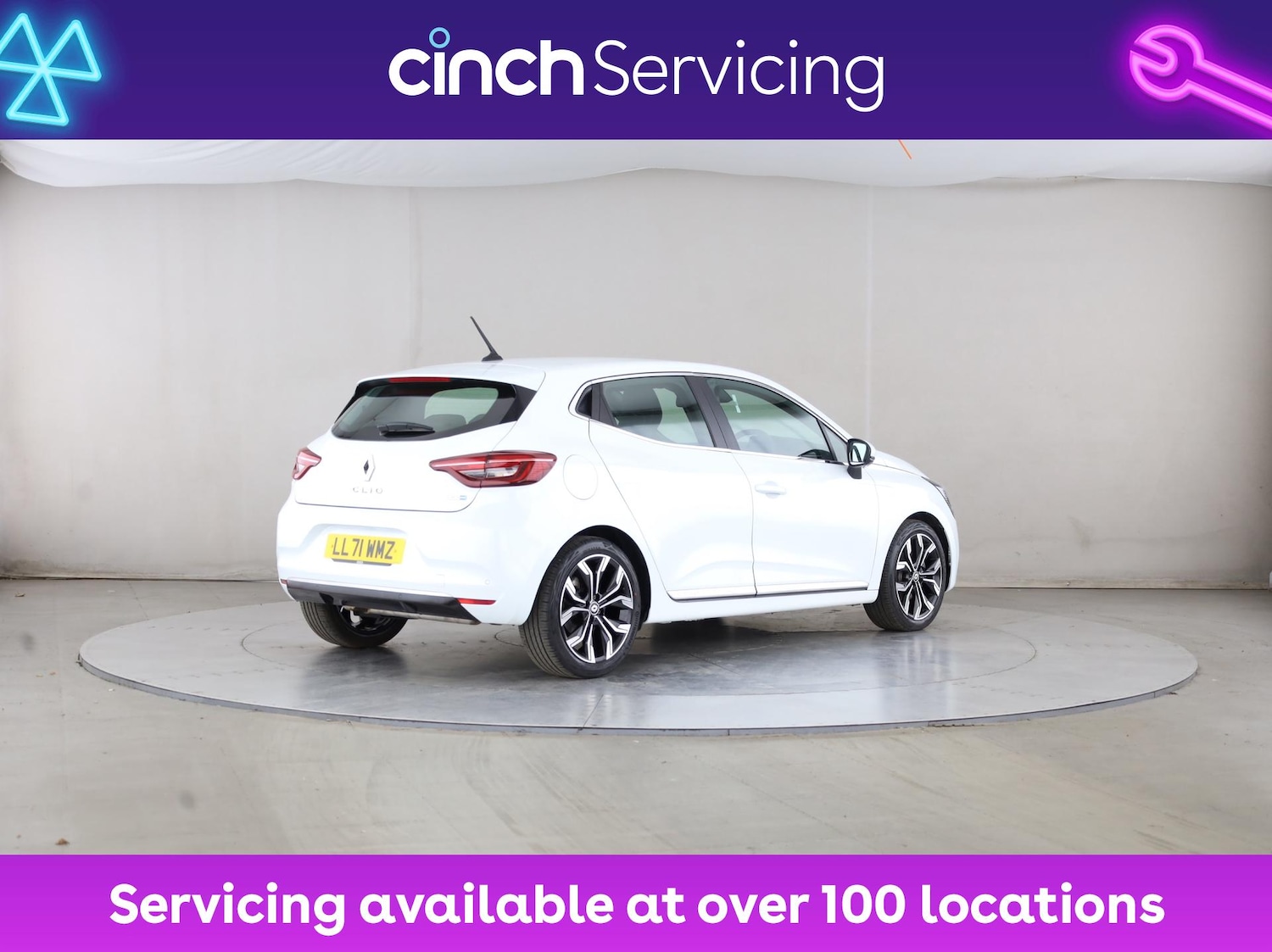Used Renault Clio 2021 for sale - 76875216: Photo 3