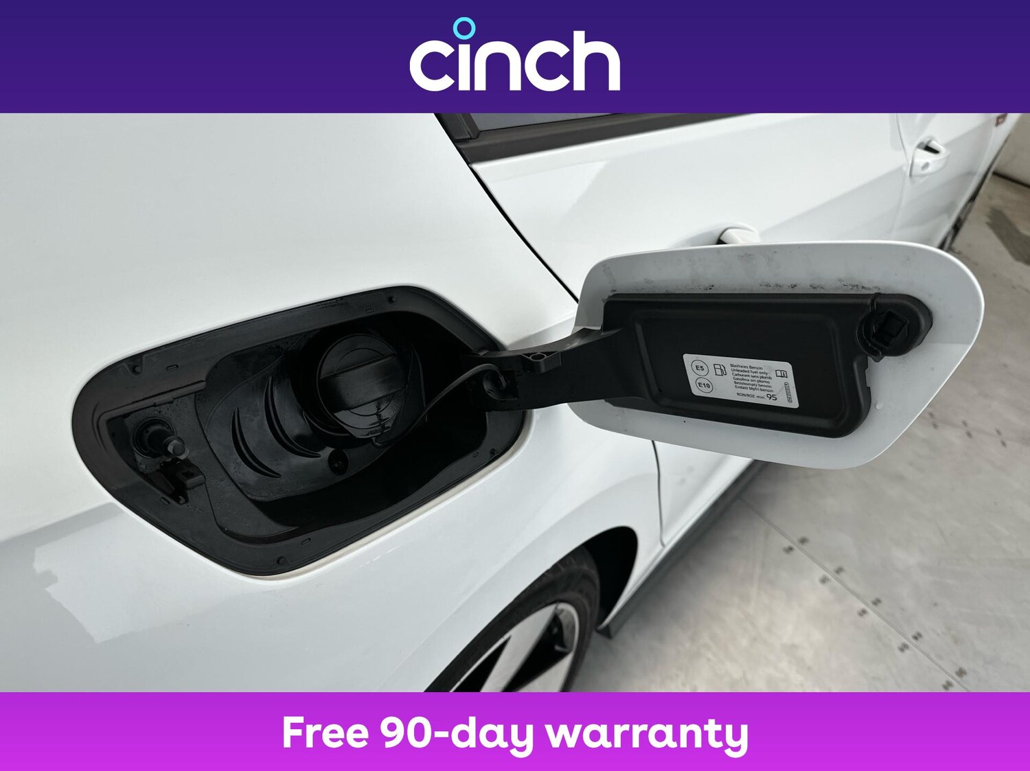 Used Volkswagen Golf 2023 for sale - 76062699: Photo 29