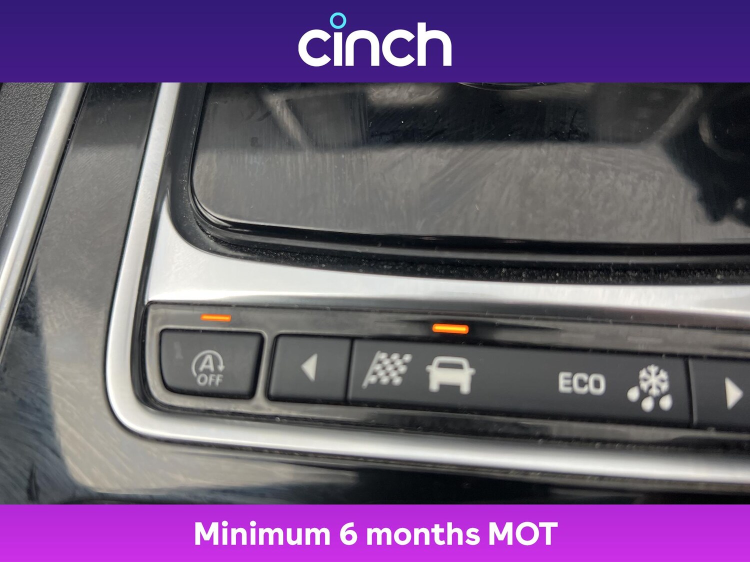 Used Jaguar XE 2018 for sale - 76469462: Photo 32