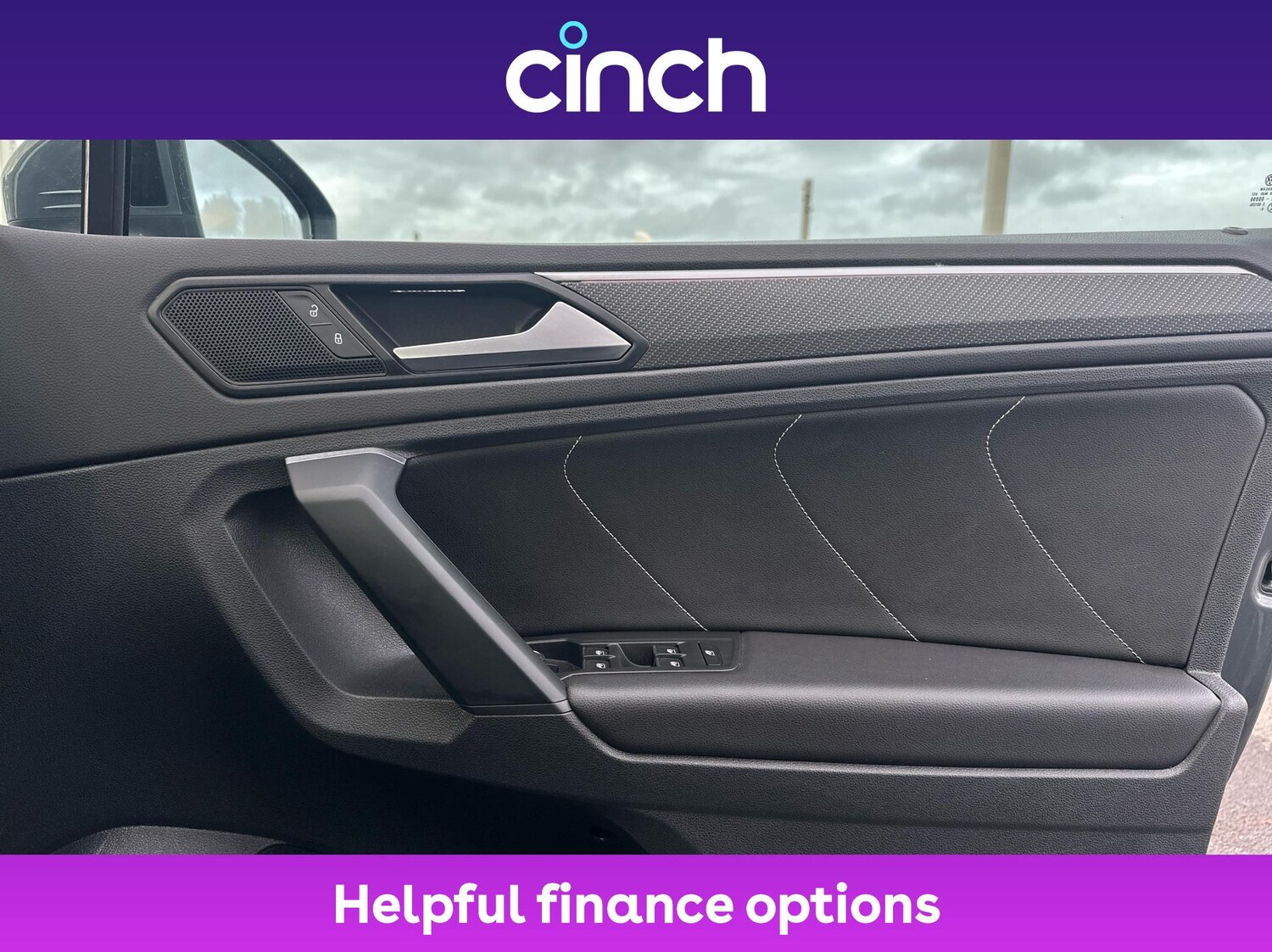 Used Volkswagen Tiguan 2021 for sale - 76125259: Photo 40