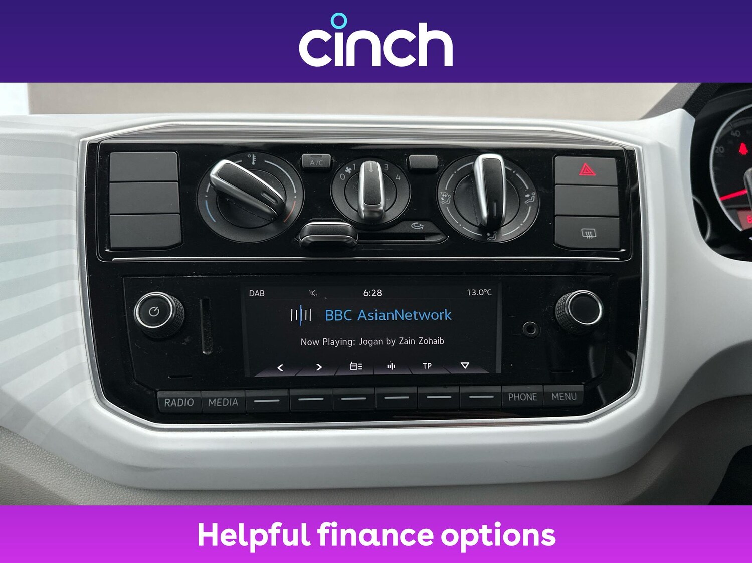 Used Volkswagen up! 2018 for sale - 76376671: Photo 30