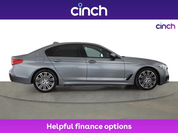 Used BMW 5 Series 2018 for sale - 76149077: Photo 2