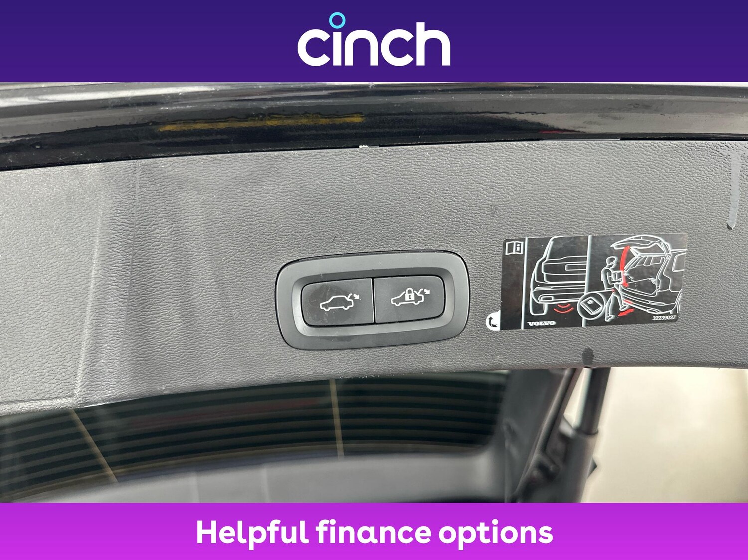 Used Volvo XC40 2019 for sale - 76863017: Photo 35