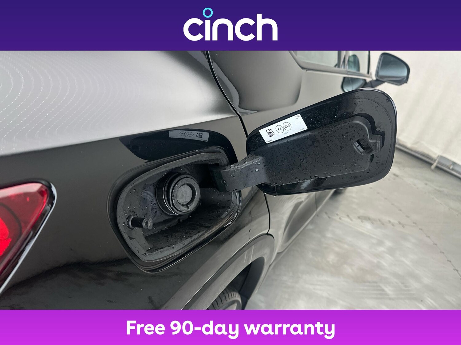 Used Volvo XC40 2022 for sale - 76851328: Photo 29