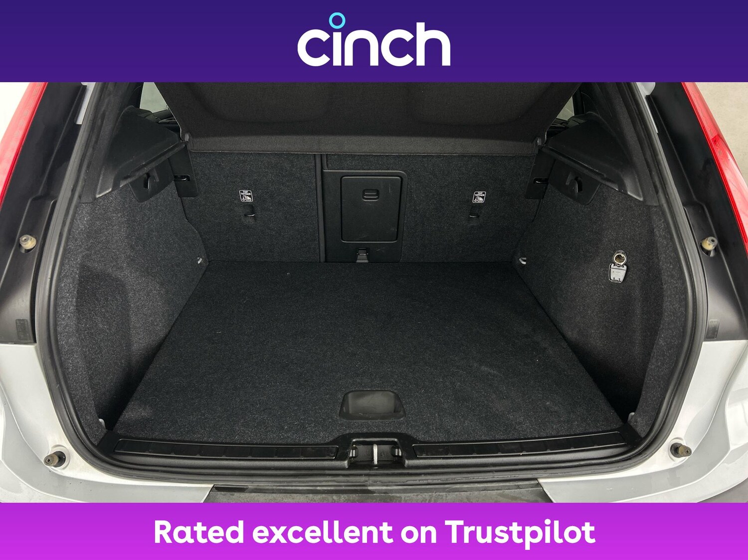 Used Volvo XC40 2021 for sale - 76285929: Photo 21