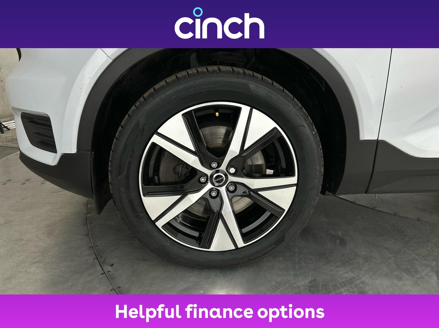 Used Volvo XC40 2021 for sale - 76285929: Photo 24