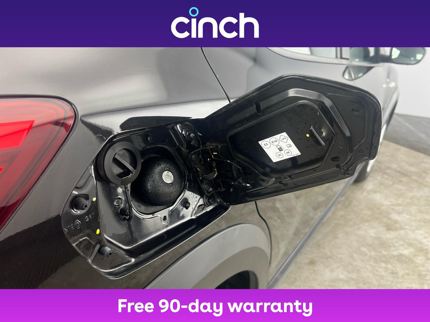 Used Dacia Sandero Stepway 2022 for sale - 76665272: Photo 29