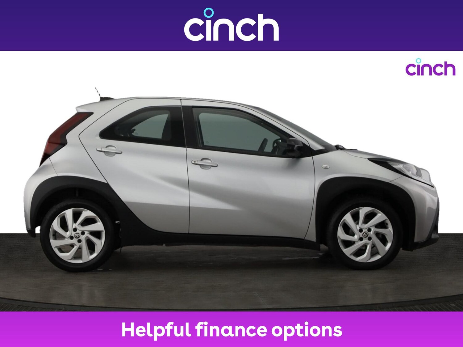 Used Toyota Aygo X 2022 for sale - 75988122: Photo 2