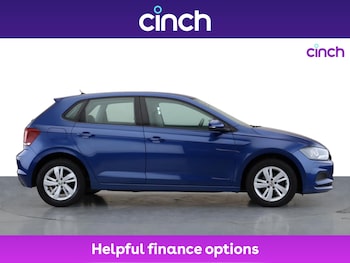 Used Volkswagen Polo 2018 for sale - 76186488: Photo 2