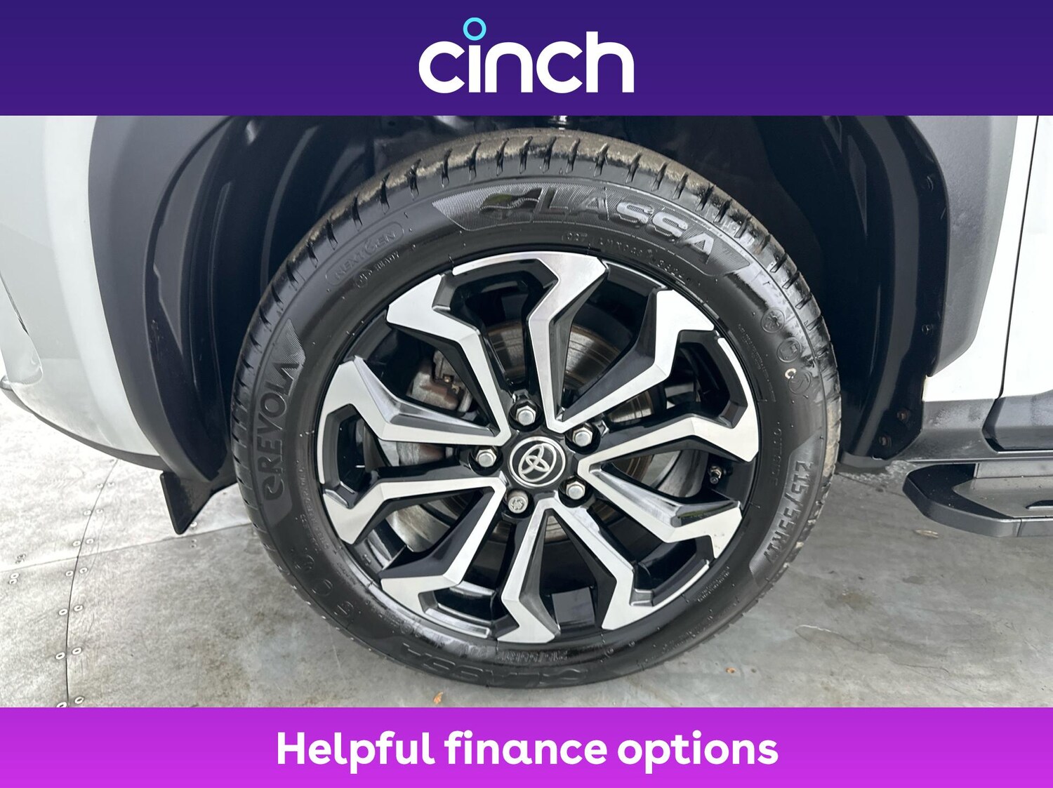 Used Toyota Yaris Cross 2022 for sale - 76453849: Photo 24