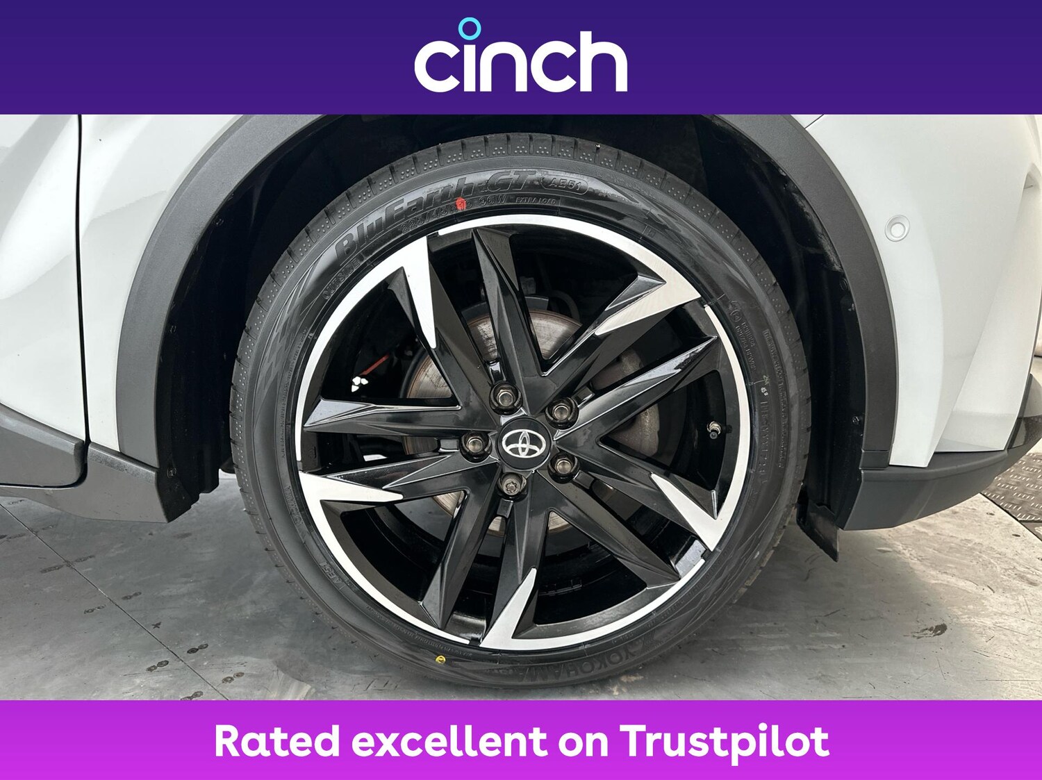 Used Toyota C-HR 2023 for sale - 76257510: Photo 28