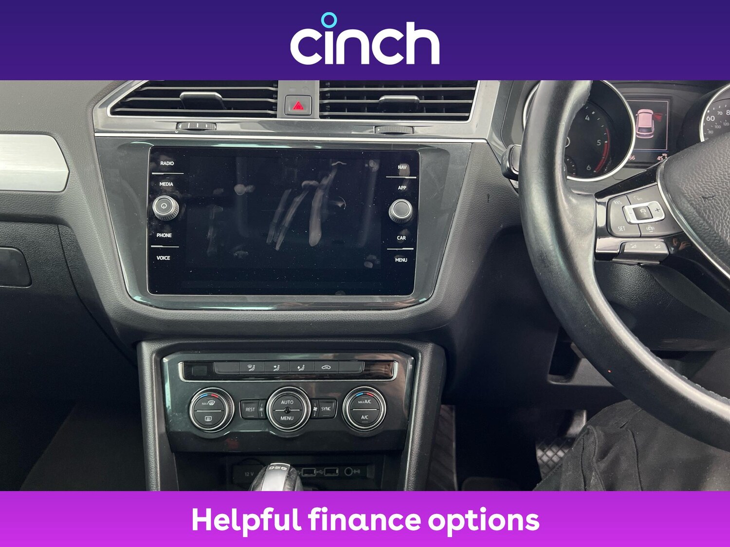 Used Volkswagen Tiguan 2018 for sale - 76934419: Photo 17