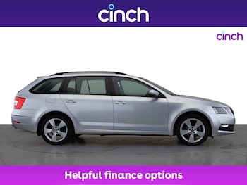 Used Skoda Octavia 2020 for sale - 76178868: Photo 2