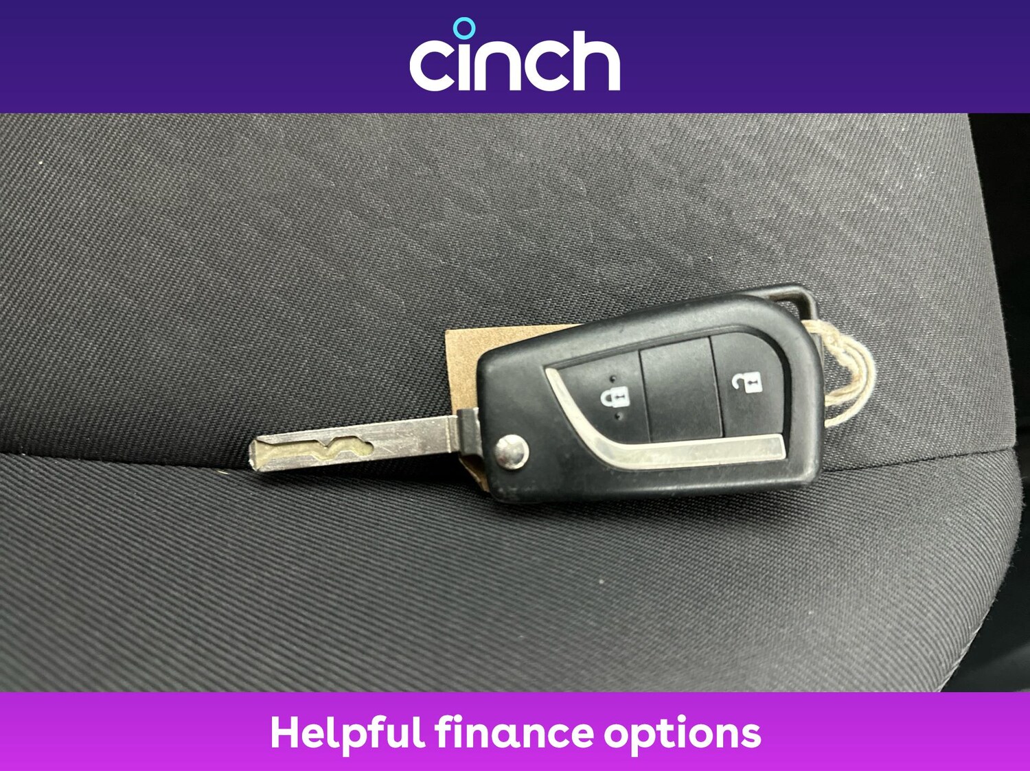 Used Toyota Yaris 2018 for sale - 76855253: Photo 30