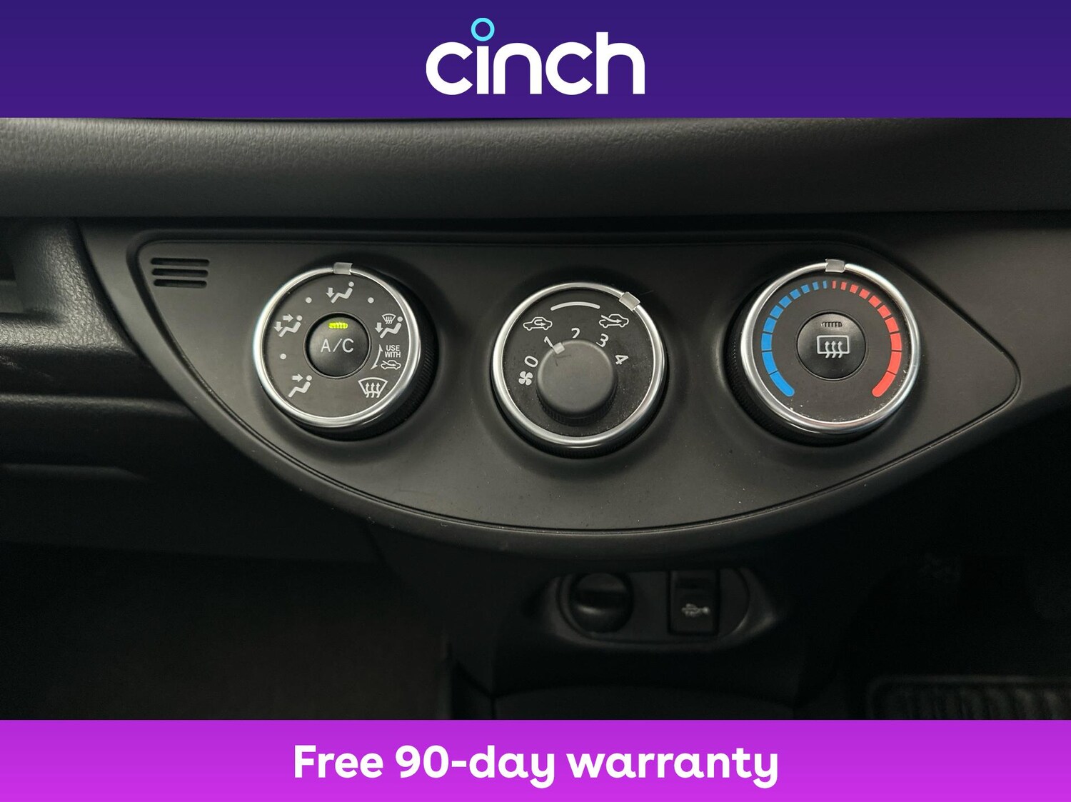 Used Toyota Yaris 2019 for sale - 77075905: Photo 34