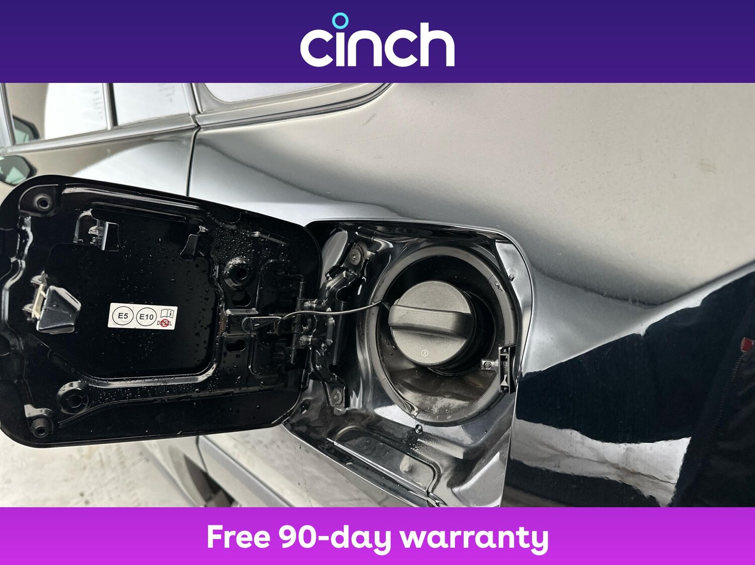 Used Toyota RAV4 2020 for sale - 76754789: Photo 29