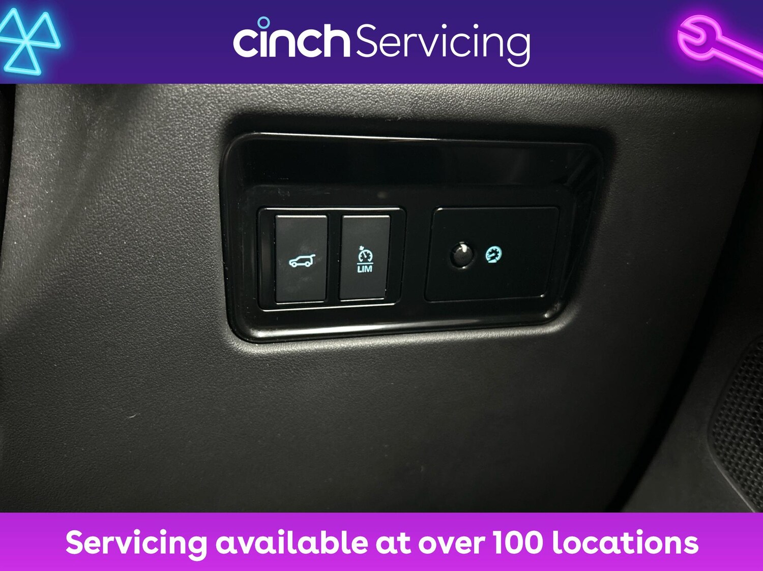 Used Jaguar F-Pace 2018 for sale - 76804398: Photo 31