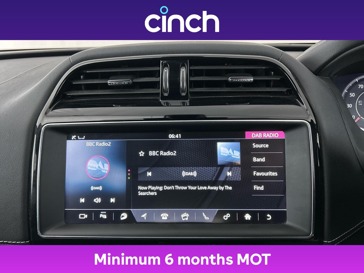 Used Jaguar F-Pace 2018 for sale - 76804398: Photo 32