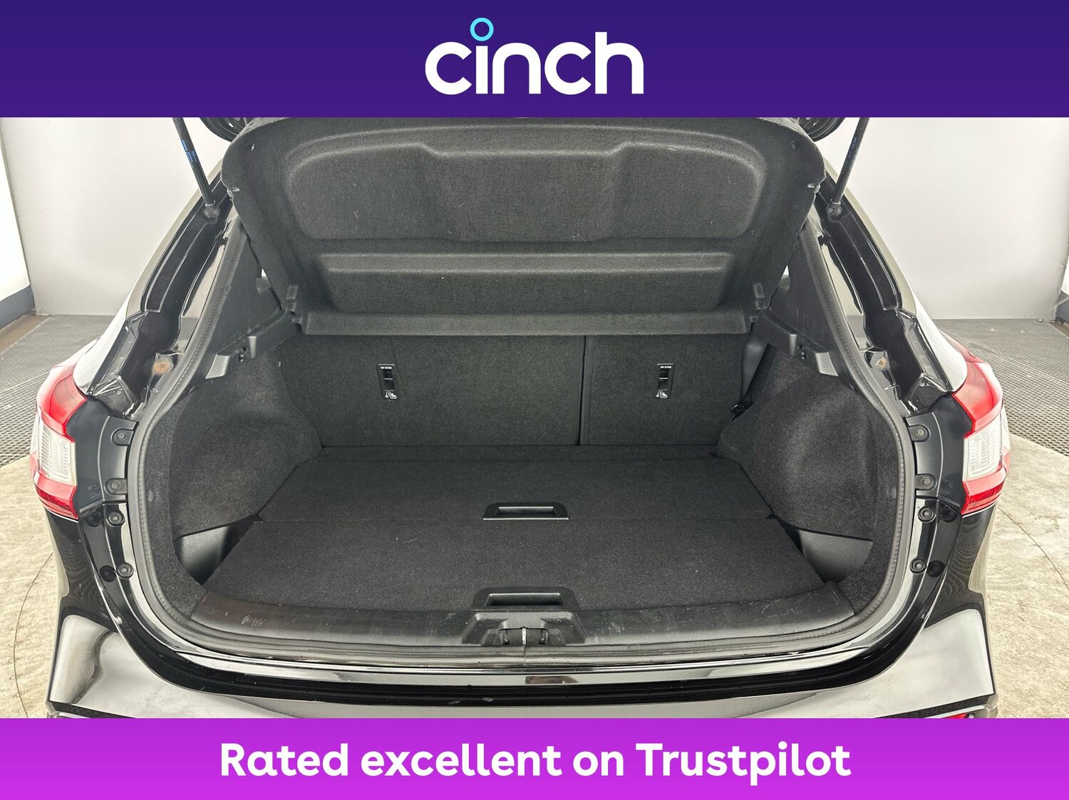 Used Nissan Qashqai 2017 for sale - 76723547: Photo 21