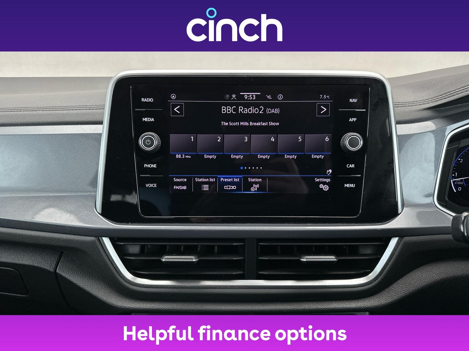 Used Volkswagen T-Roc 2022 for sale - 76552200: Photo 17