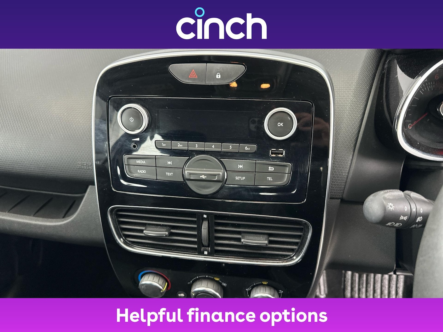 Used Renault Clio 2018 for sale - 76024173: Photo 17