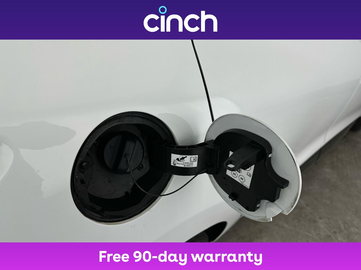 Used Renault Clio 2018 for sale - 76024173: Photo 29