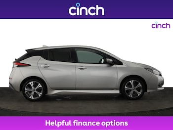 Used Nissan Leaf 2022 for sale - 76420330: Photo