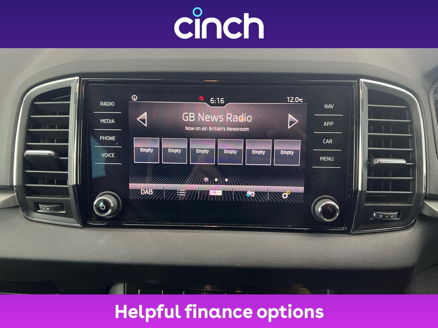 Used Skoda Karoq 2018 for sale - 76362116: Photo 17