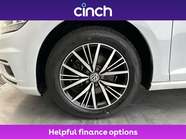 Used Volkswagen Golf 2017 for sale - 75676812: Photo 24