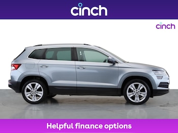 Used Skoda Karoq 2018 for sale - 76164035: Photo 2