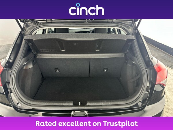 Used Hyundai i20 2017 for sale - 76140851: Photo 21
