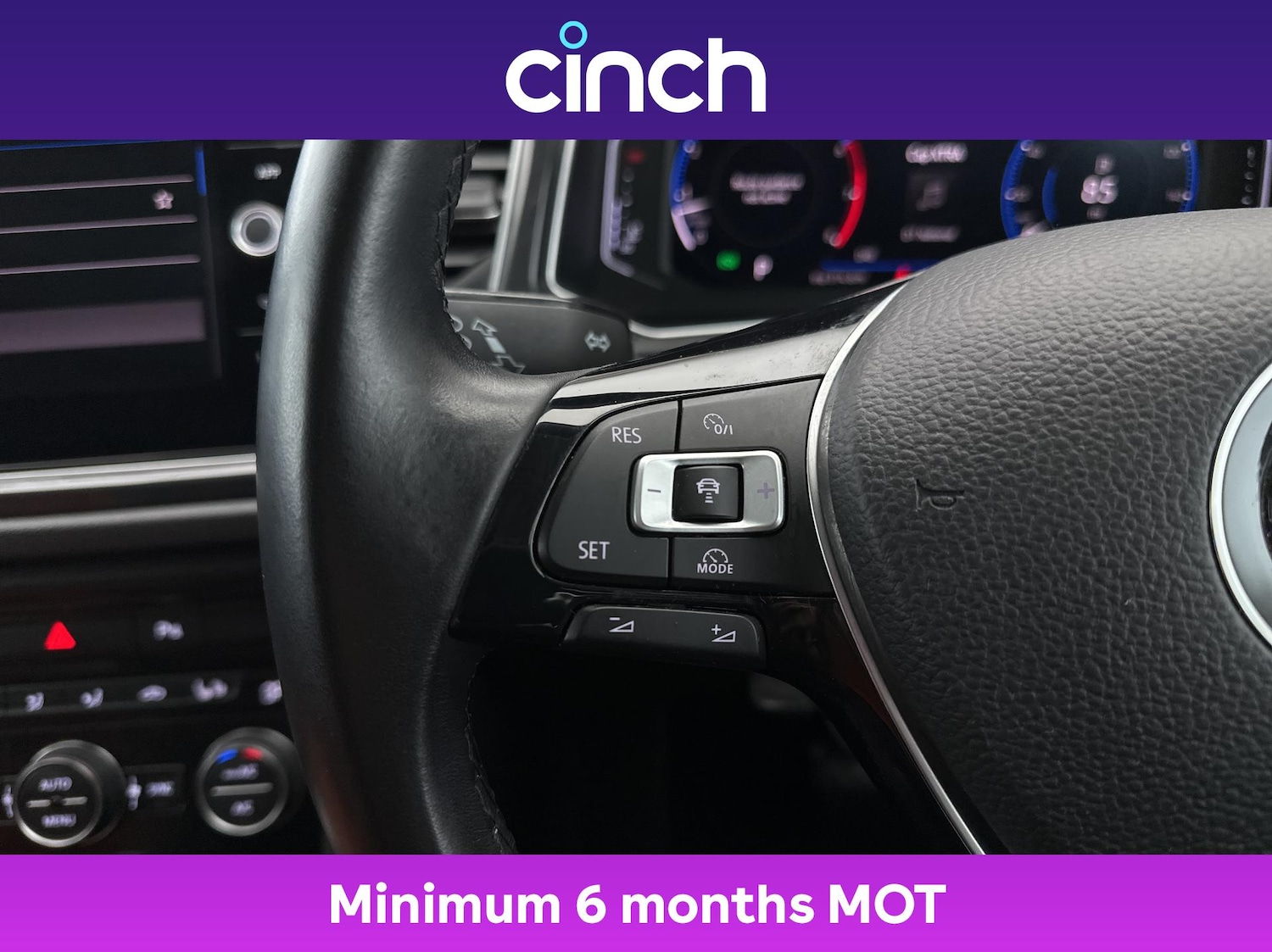 Used Volkswagen T-Roc 2018 for sale - 76943032: Photo 32