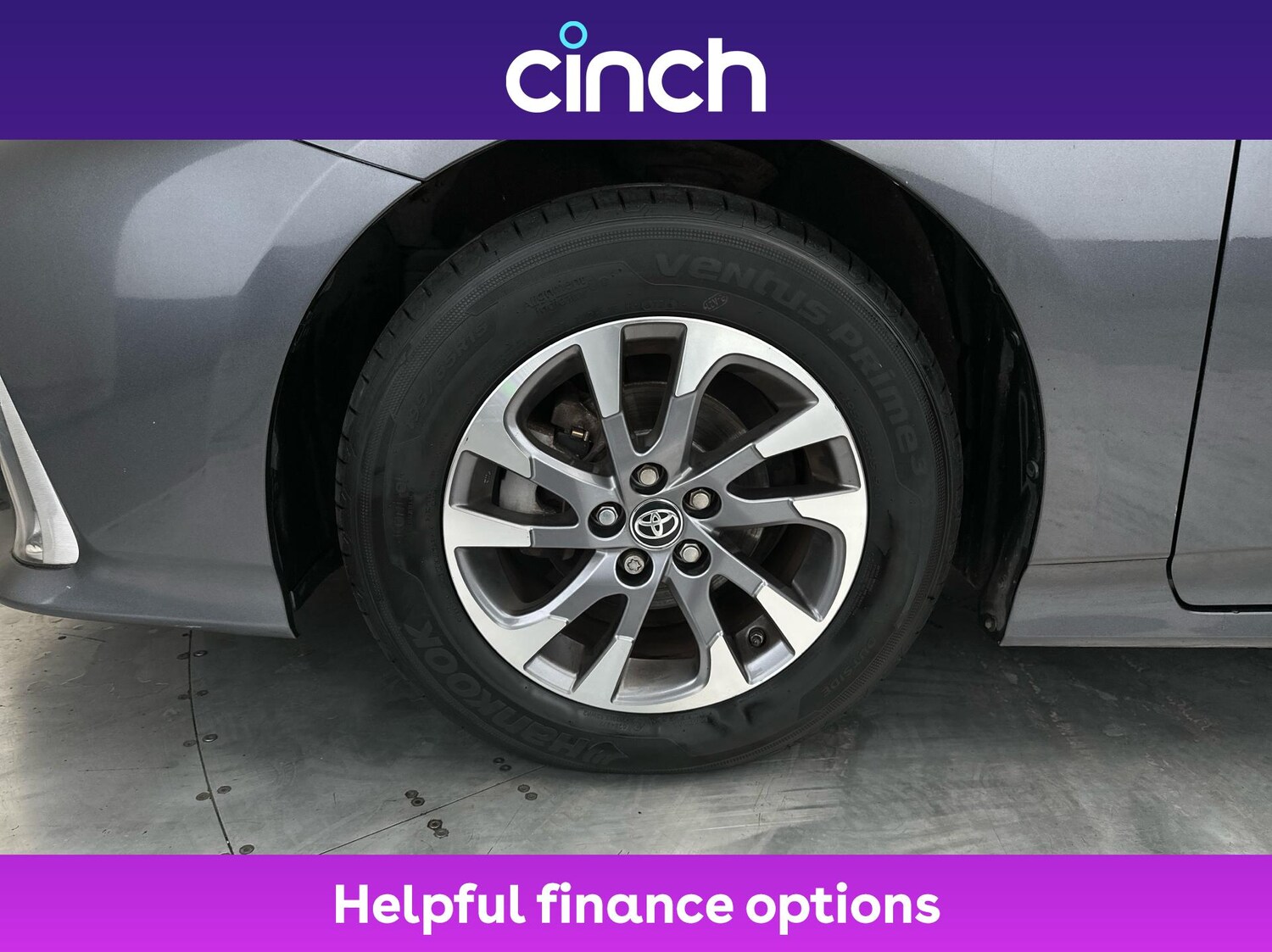 Used Toyota Prius 2019 for sale - 76520188: Photo 24