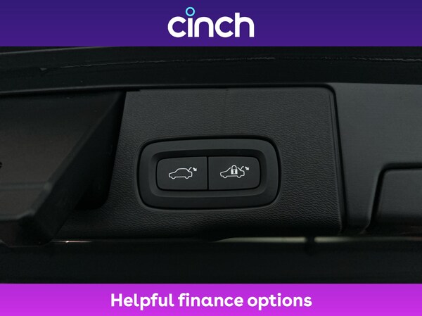 Used Volvo XC60 2022 for sale - 76098682: Photo 40