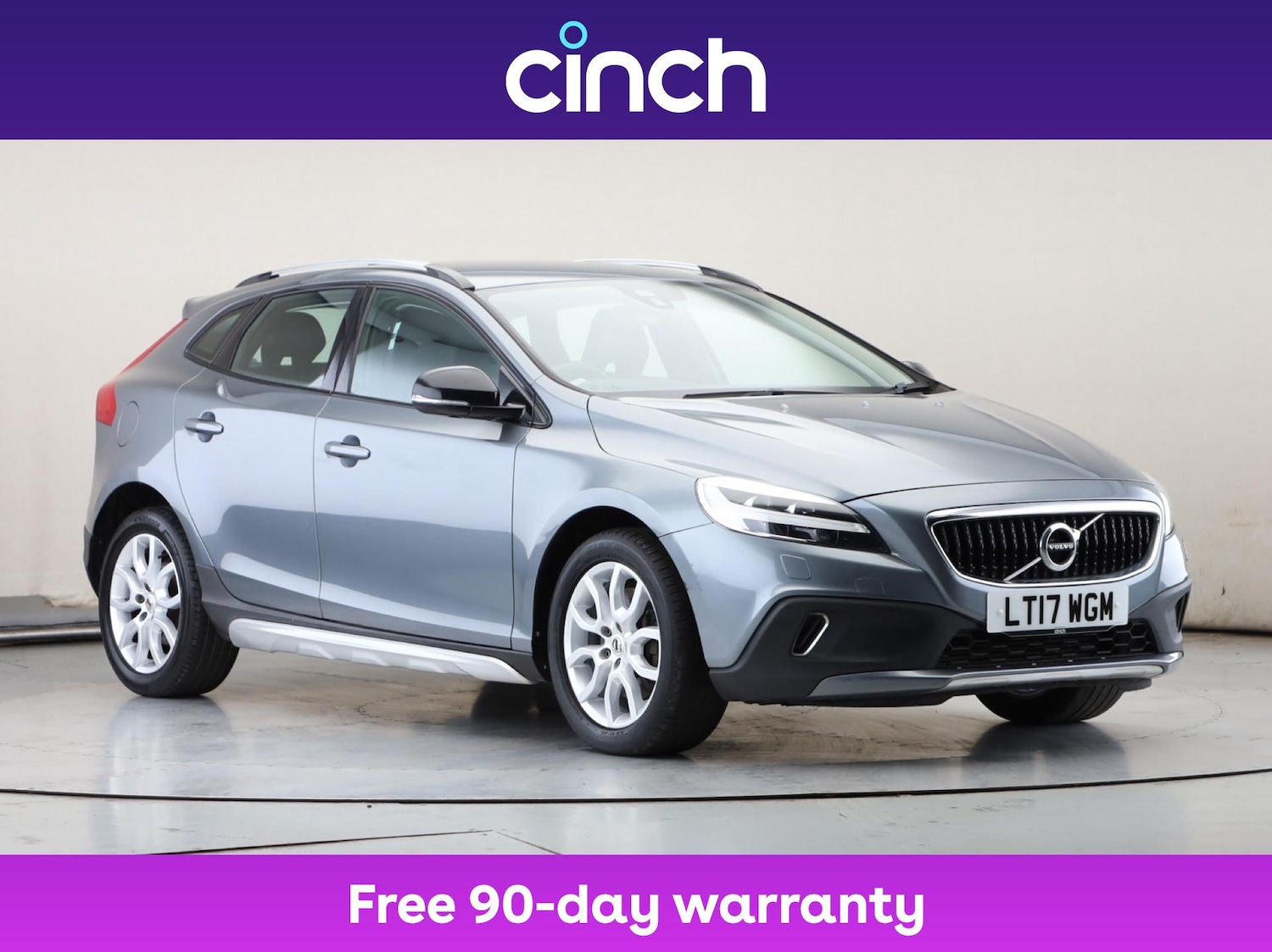 Used Volvo V40 2017 for sale - 76704557: Photo 1