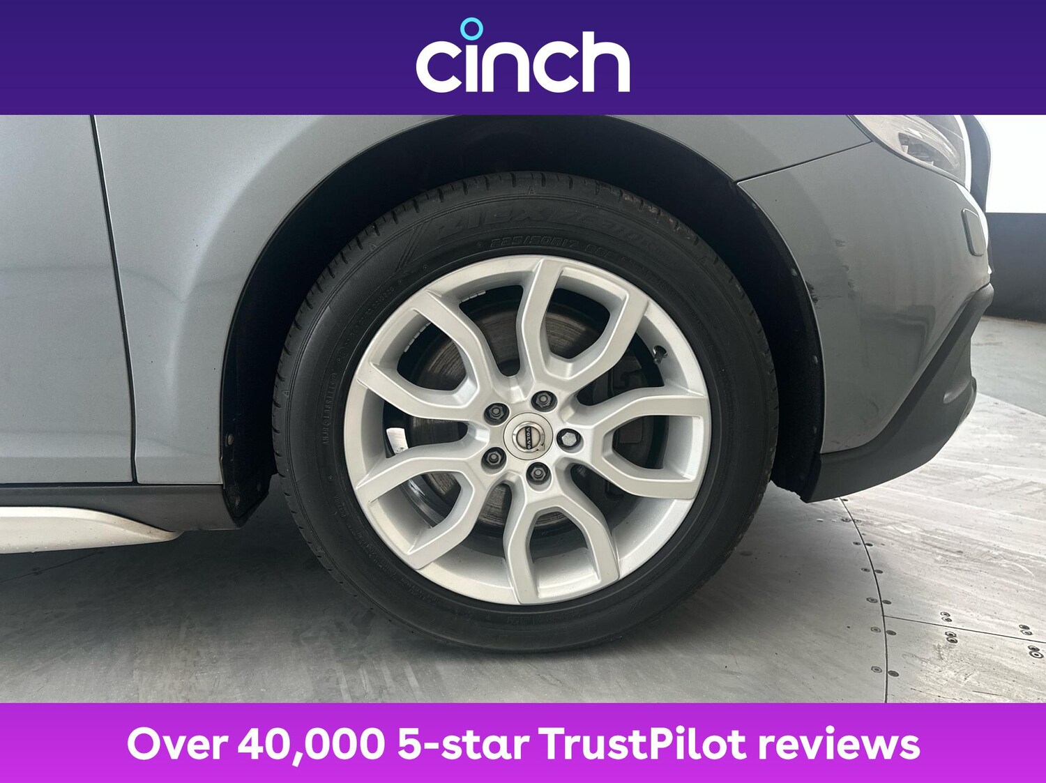 Used Volvo V40 2017 for sale - 76704557: Photo 28