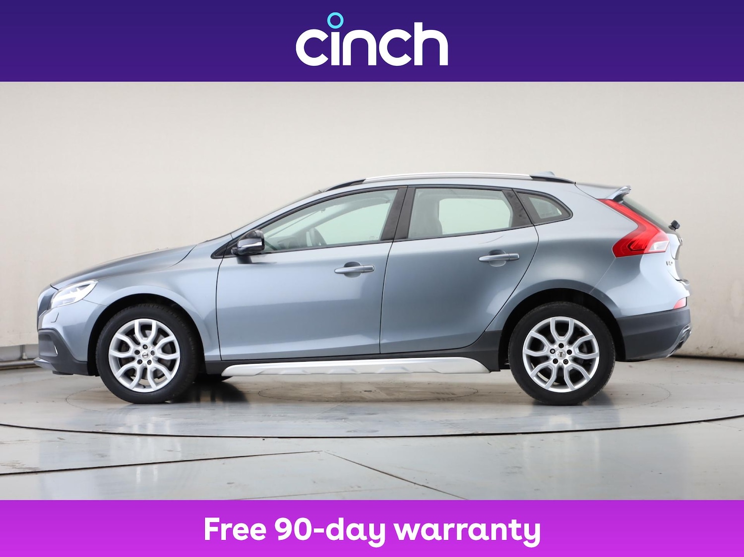 Used Volvo V40 2017 for sale - 76704557: Photo 8