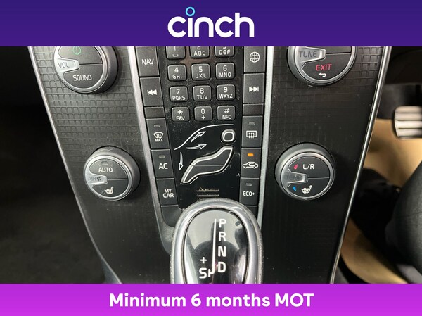 Used Volvo V40 2019 for sale - 76236661: Photo 32