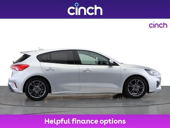 Used Ford Focus 2019 for sale - 76169258: Photo 2