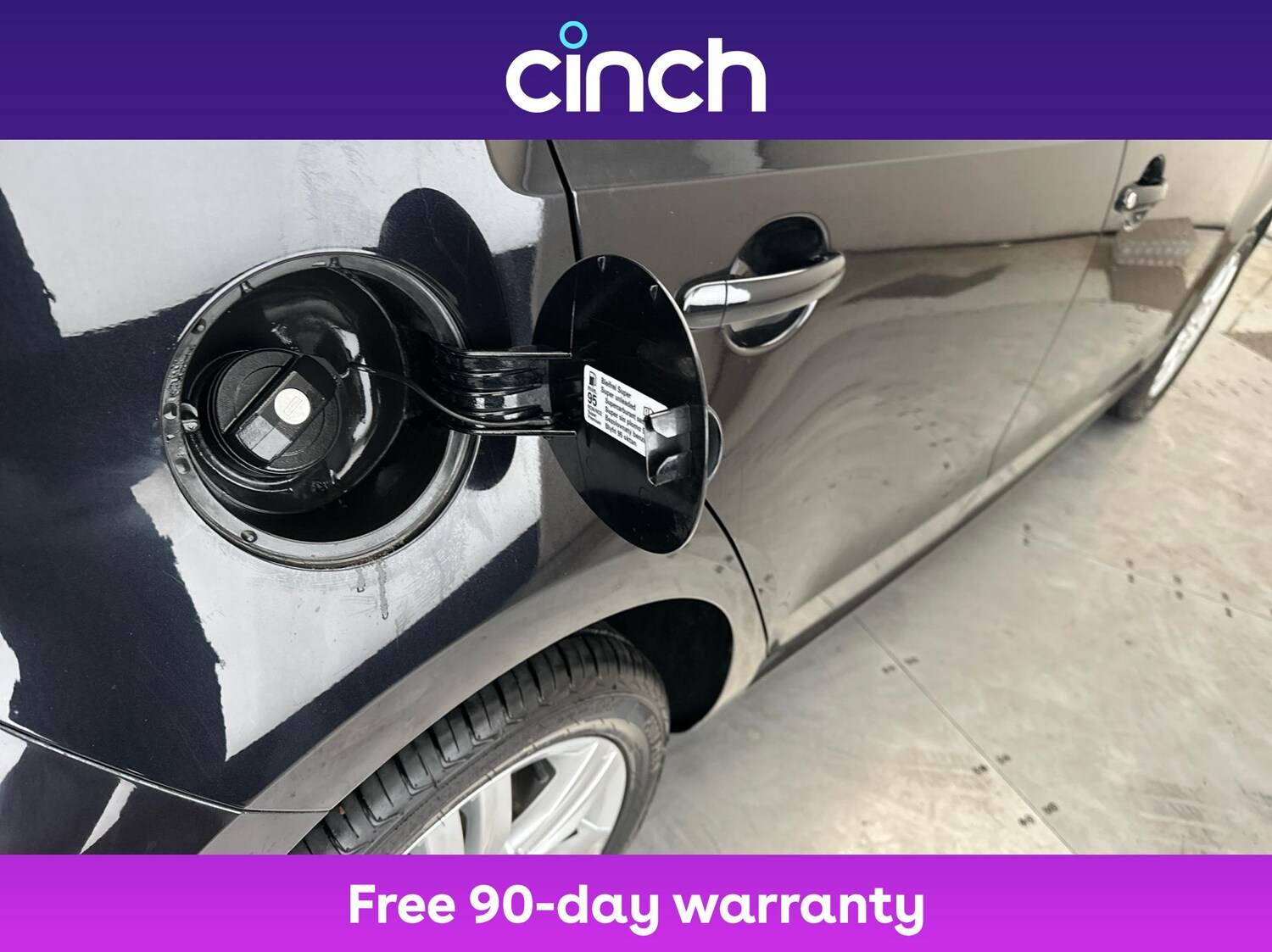 Used Volkswagen up! 2017 for sale - 76416403: Photo 29